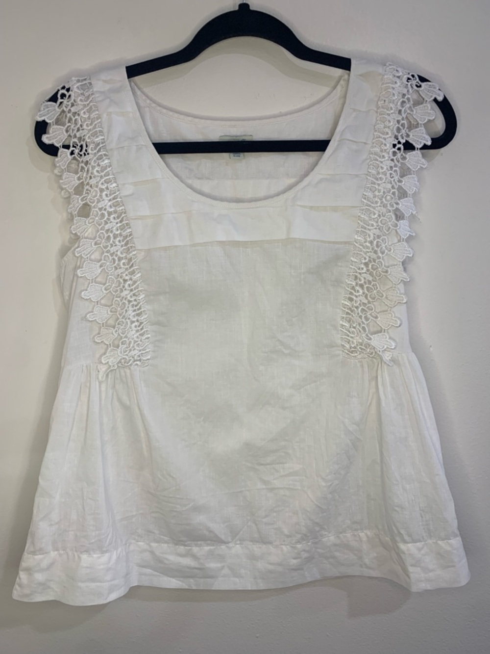 Anthropologie Odille Linen Blend Pleated Sleeveless Top Lace Trim White Size 6